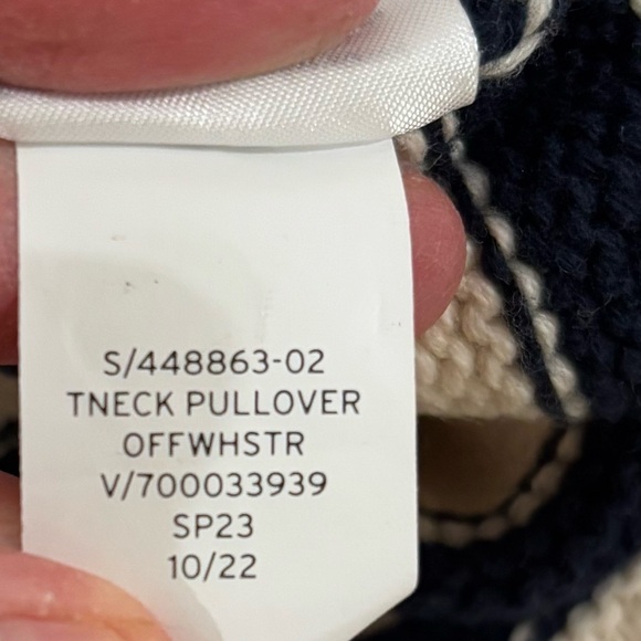 Gap 24/7 Striped Turtleneck Sweater - Picture 5 of 5
